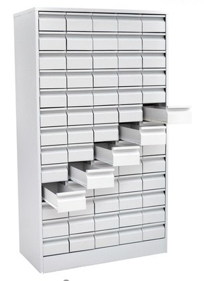 Шкаф картотечный для библиотечных карточек (65 ящиков)